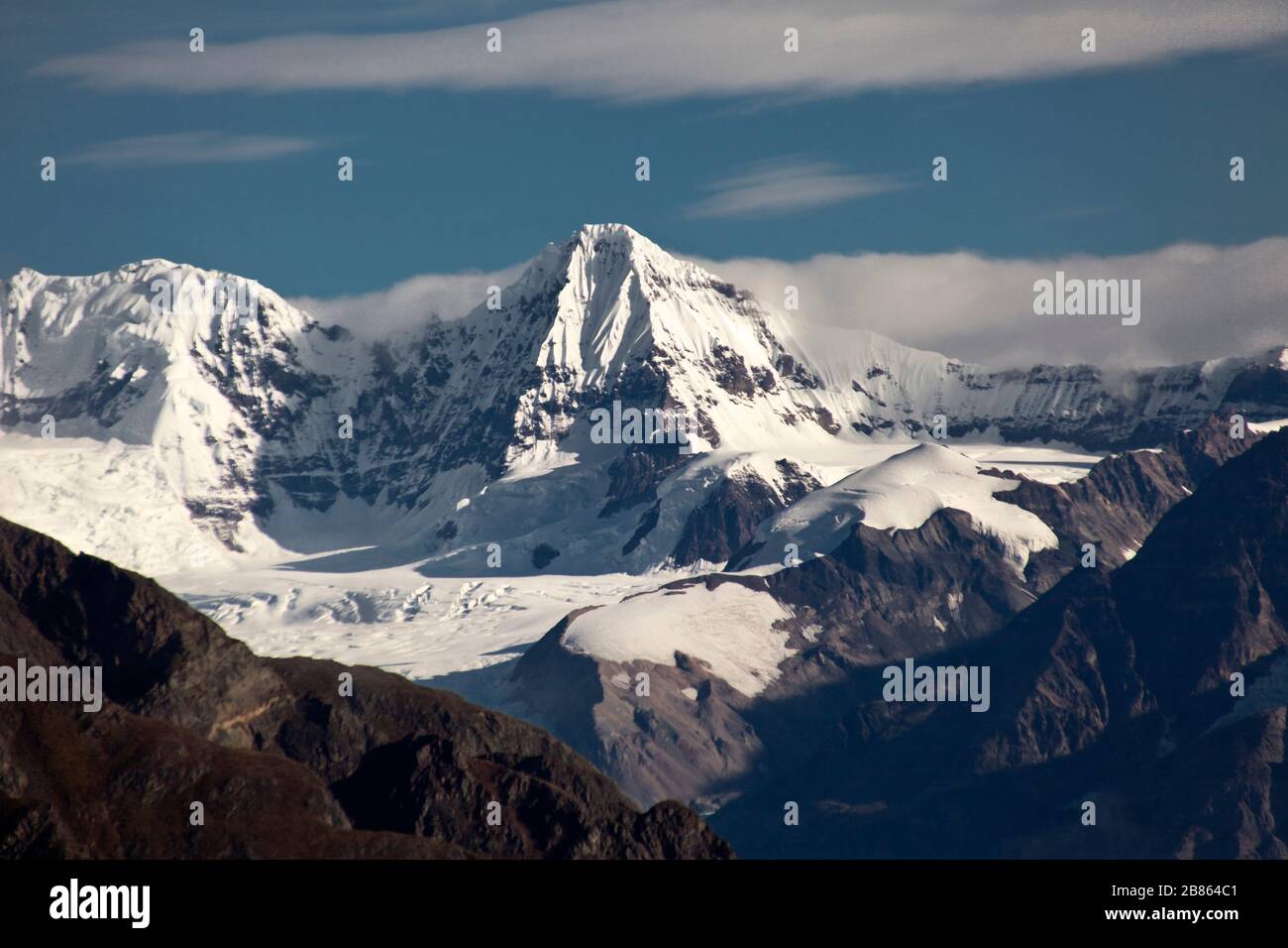 Luftansicht eines Berggletschers, Wrangell-St Elias National Park, Alaska Stockfoto