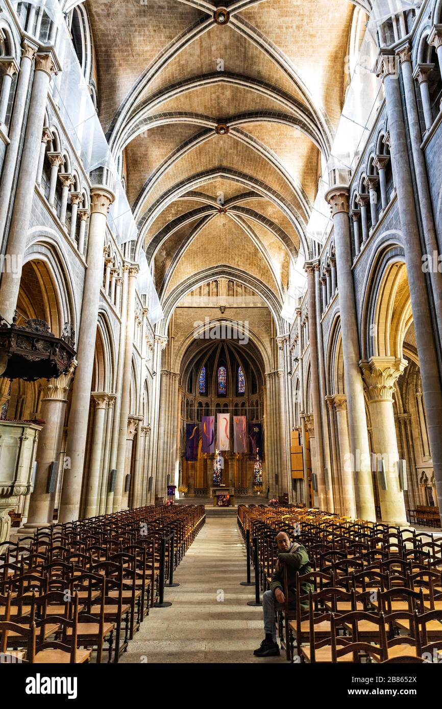 Im Inneren der Kathedrale von Lausanne in der Schweiz Stockfoto