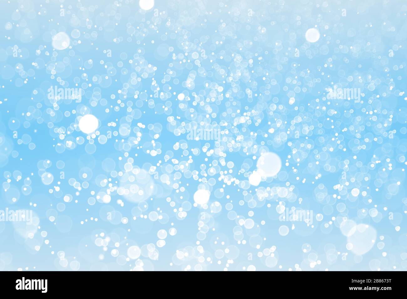 Abstrakter Winter-Bokeh. Abstrakter blauer Bokeh-Hintergrund. Stockfoto