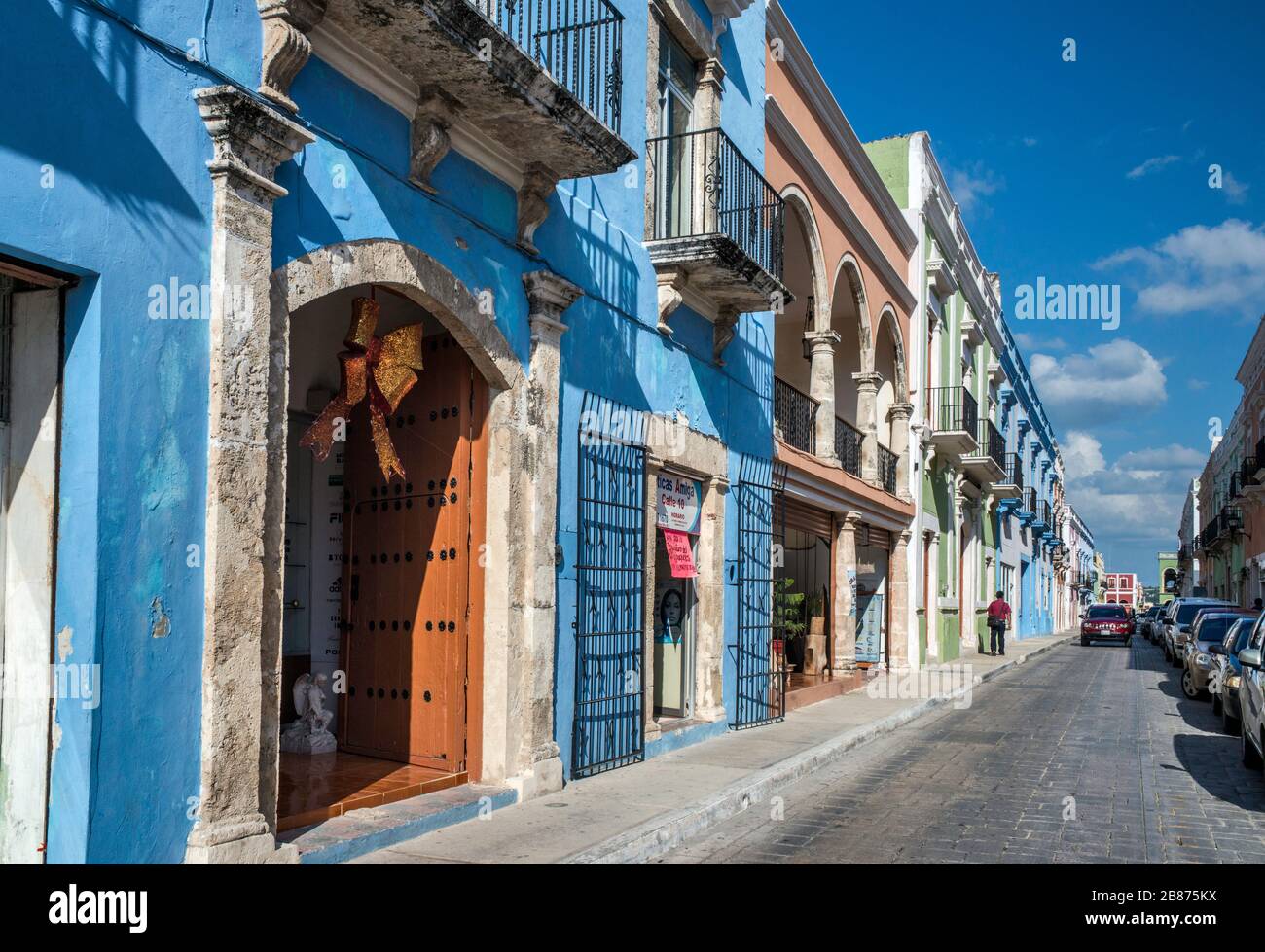 Spanische Kolonialhäuser an der Calle 10 in Campeche, Yucatan-Halbinsel, Mexiko Stockfoto