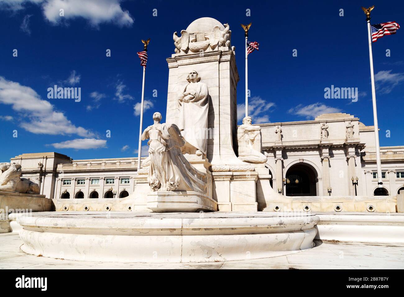 Der Columbus-Brunnen an der Union Station in Washington DC, USA. Das Denkmal für Christoph Kolumbus wurde von Lorado Taft entworfen. Stockfoto