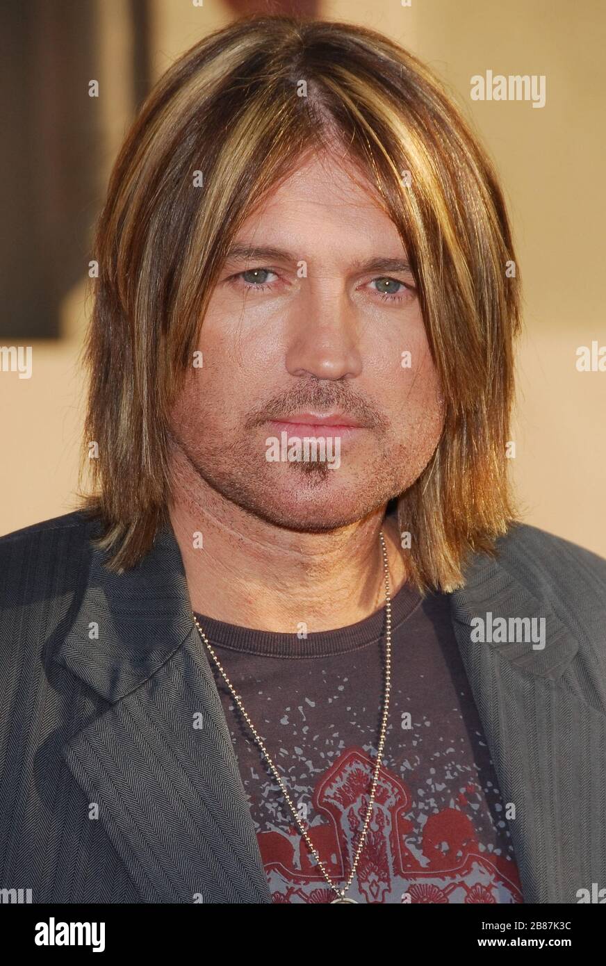 Billy Ray Cyrus bei den 34. Annual American Music Awards im Shrine Auditorium in Los Angeles, Kalifornien. Die Veranstaltung fand am Dienstag, den 21. November 2006 statt. Foto von: SBM / PictureLux - Aktenzeichen # 33984-9528SBMPLX Stockfoto