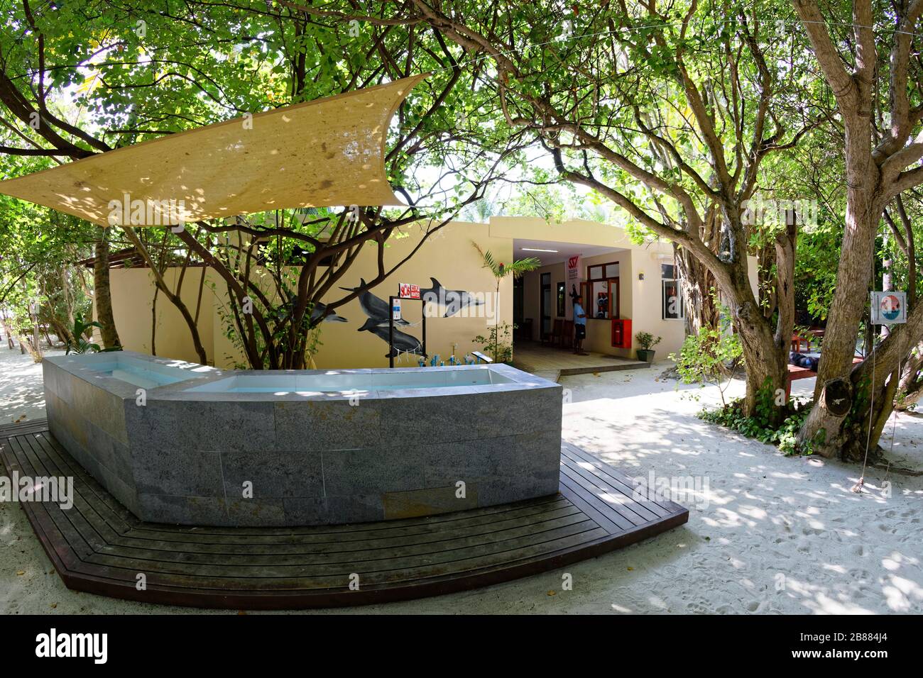 Tauchcenter mit Waschbecken, Summer Island, North Male Atoll, Malediven Stockfoto