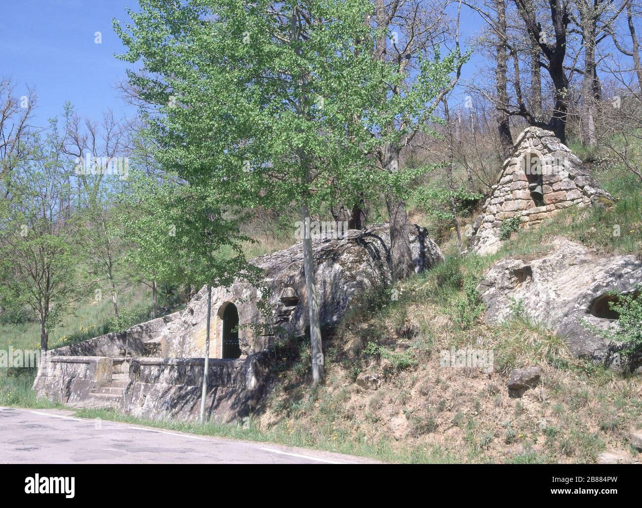 ERMITA RUPESTRE EXCAVADA EN ROCA ARENISCA TAMBIEN CONOCIDA COMO ERMITA