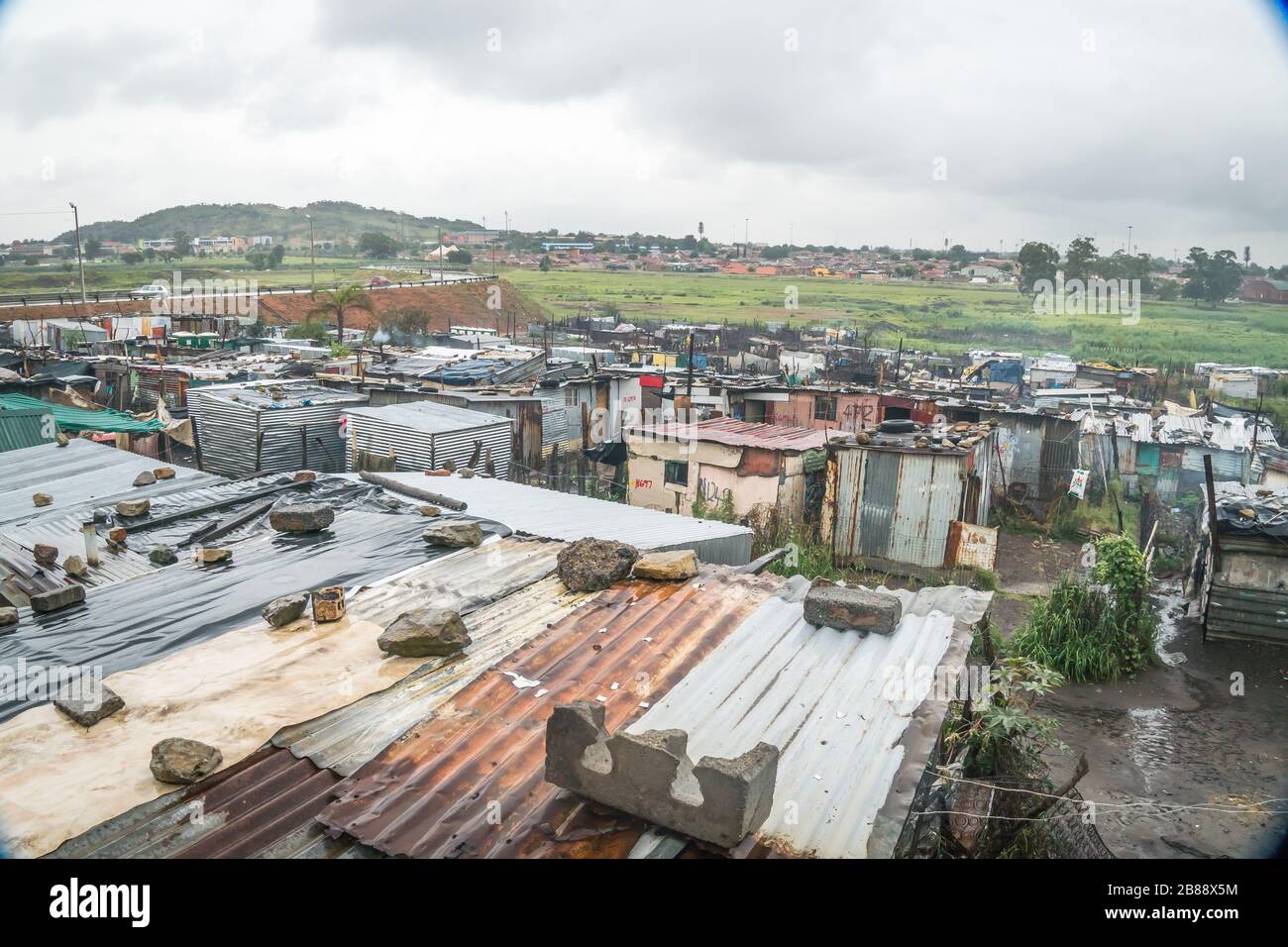 Johannesburg, Südafrika - 5. Dezember 2019 - Slums in Soweto Township Stockfoto