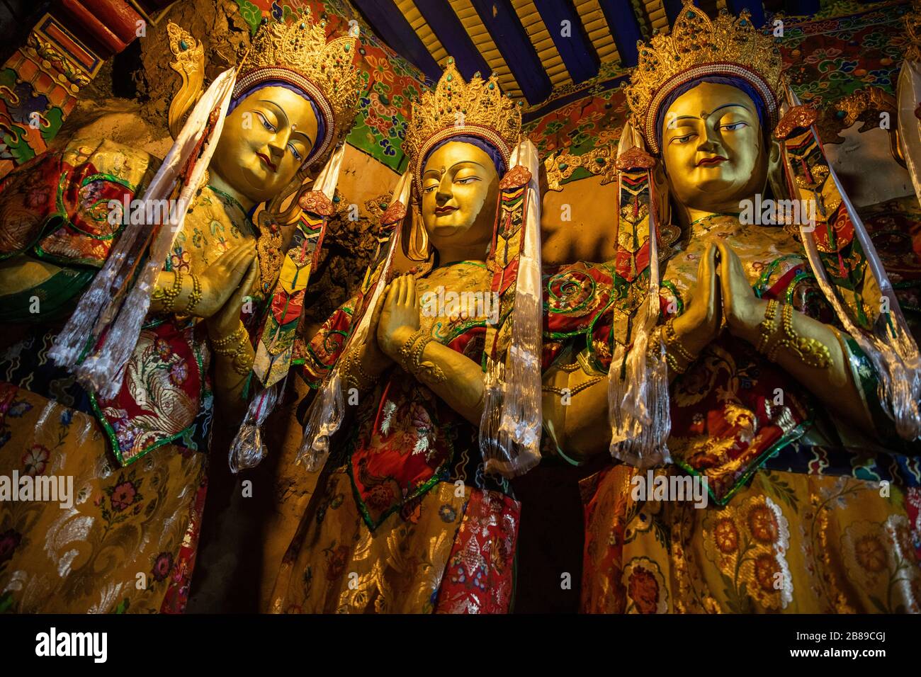 Heilige buddhas im Kloster Drak Yerpa Hermitage in Lhasa, Tibet Stockfoto