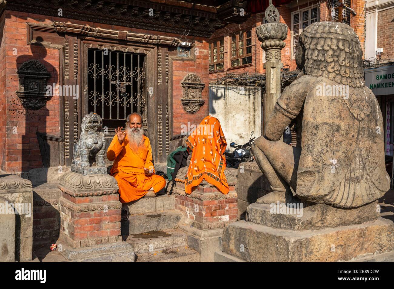 Kathmandu nepal tempel sadu Fotos und Bildmaterial in hoher Auflösung