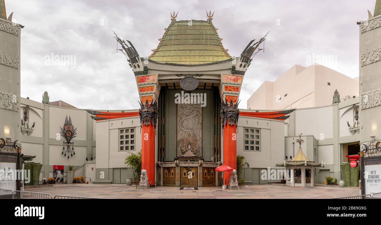 Außenansicht des TCL Chinese Theatre auf dem Hollywood Boulevard in Los Angeles, Kalifornien. Stockfoto