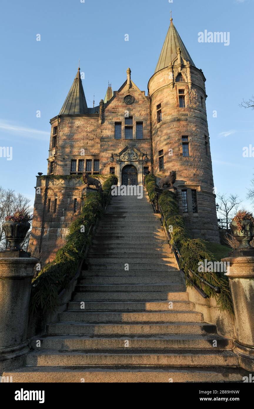 Teleborgs slott (Schloss Teleborg) baute in den Jahren 1897-1900 in nationalromantischem Architekturdesign von Harald Boklund und und August Lindvall für Graf Gustaf F. Stockfoto