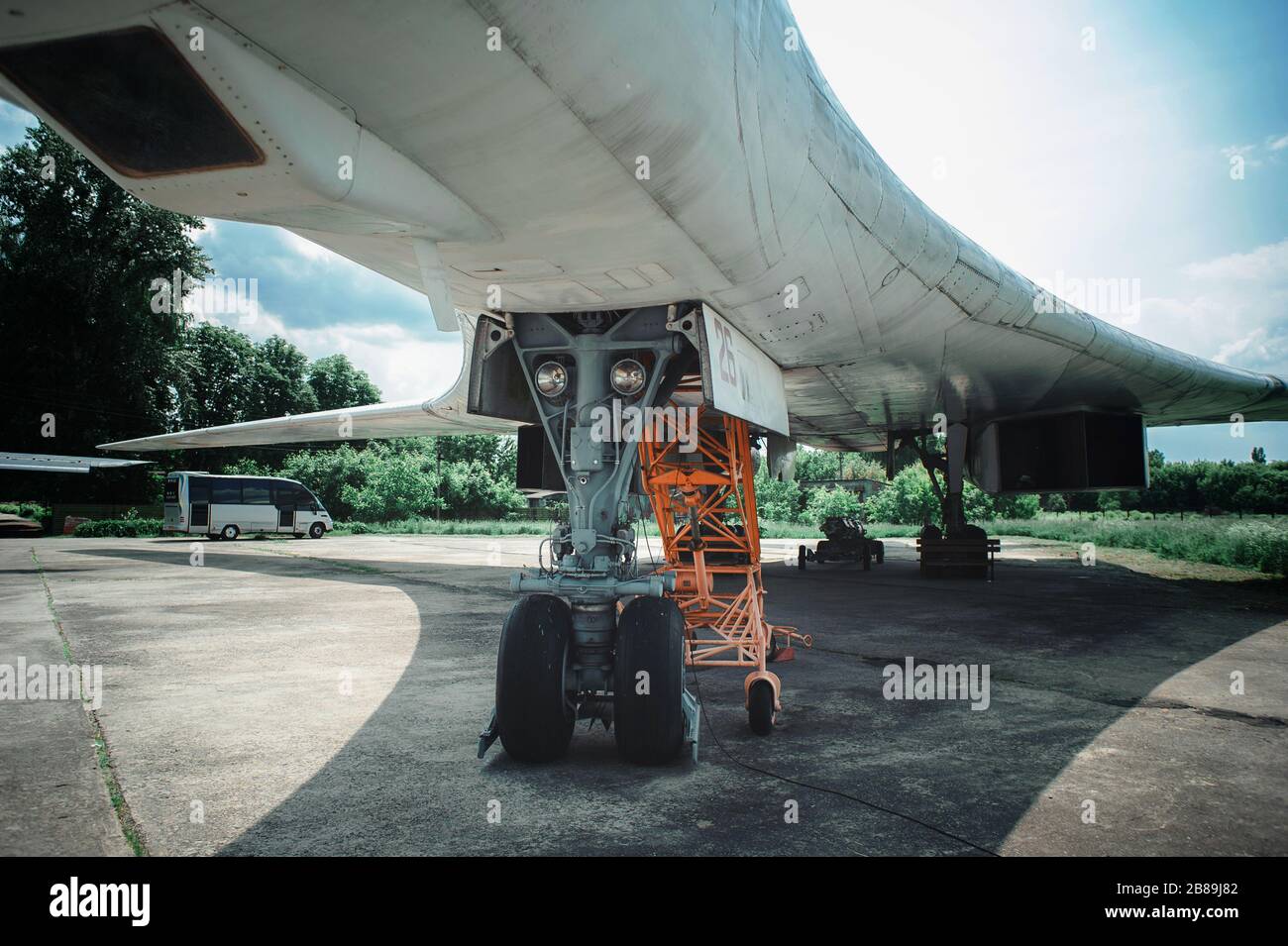 TU-160 Tupolev Überschall-Strategiebomber mit variablem Sweep Wing, Museum Ausstellung Poltava Ukraine Stockfoto