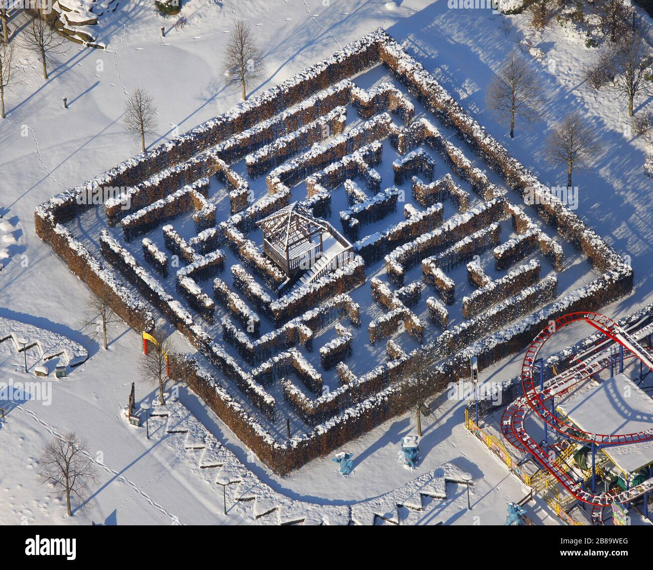 , Labyrinth des Centro-Parks Oberhausens im Winter, 06.01.2009, Luftbild, Deutschland, Nordrhein-Westfalen, Ruhrgebiet, Oberhausens Stockfoto