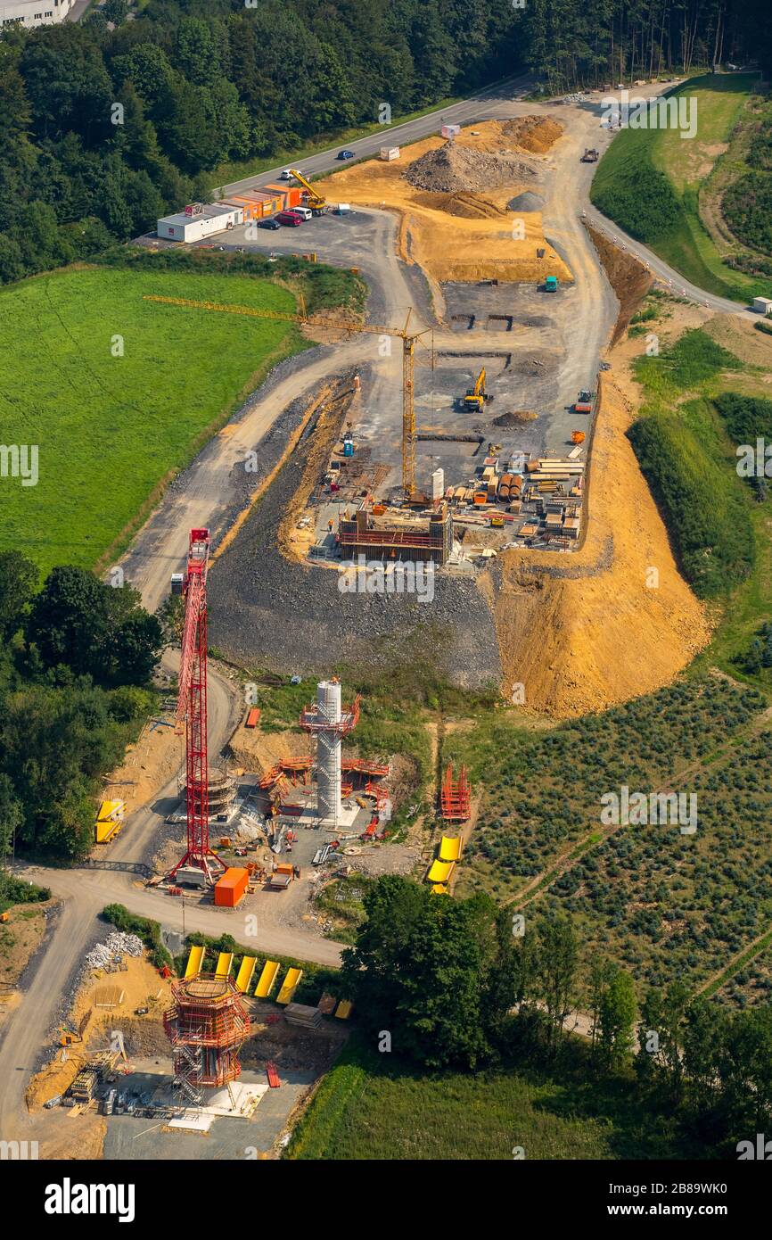 , Brücke und Autobahnkreuz Bestwig vom Motorweg A 46, 13.08.2015, Luftbild, Deutschland, Nordrhein-Westfalen, Sauerland, Bestwig Stockfoto