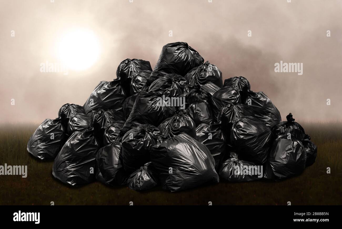 Abfallsäcke Plastikhaufen, Müllsäcke aus Bergabfällen Plastikmüll viele Hügel, Verschmutzung durch Abfallmüll, Hintergrundverschmutzung durch Umweltdamen Stockfoto