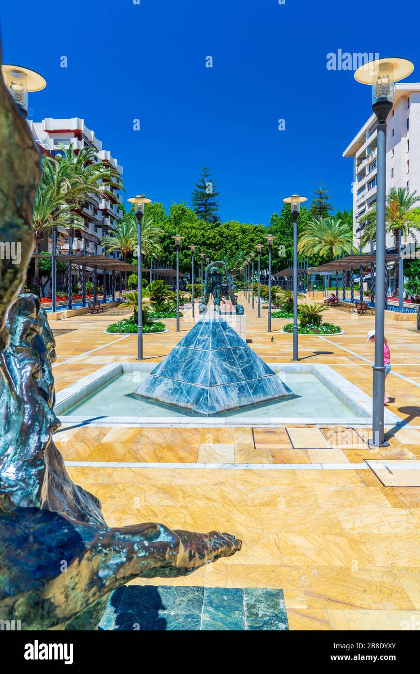 DALI-Skulptur in der Avenida del Mar, Marbella, Andalucia, Spanien, Europa Stockfoto