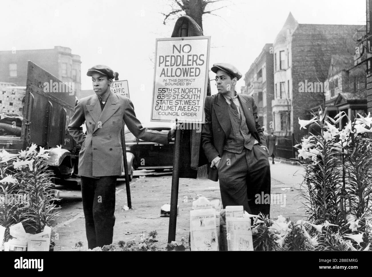 Peddlers am Ostermorgen auf dem Garfield Boulevard, Chicago, Illinois, USA, Russell Lee für U.S. Farm Security Administration, April 1941 Stockfoto