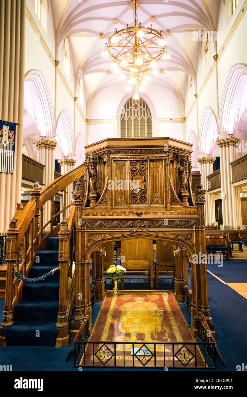 Grab von Robert the Bruce Inside Dunfermline Abbey, einer Church of Scotland Parish Church, Dunfermline; Kingdom of Fife; Fife; Schottland; Großbritannien; Europa Stockfoto