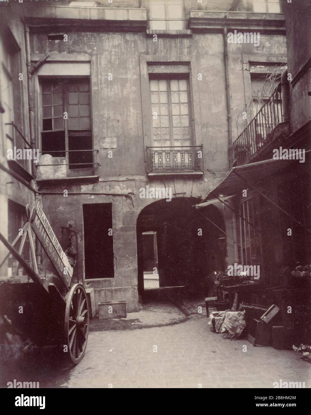 PASSAGE DER AFFEN STRASSE OLD DU TEMPLE Passage des Singes, rue Vieille-du-Temple, côté rue des Guillemites. Paris (IVème), 1911. Photographie: Eugène Atget. Paris, musée Carnavalet. Stockfoto