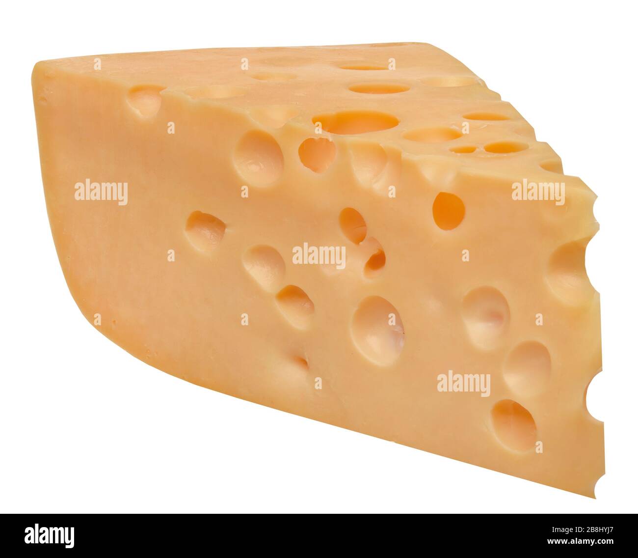 Stück Schweizer Käse. Das perfekte Stück Schweizer Käse isoliert auf dem weißen Hintergrund mit Clipping Path. Stockfoto