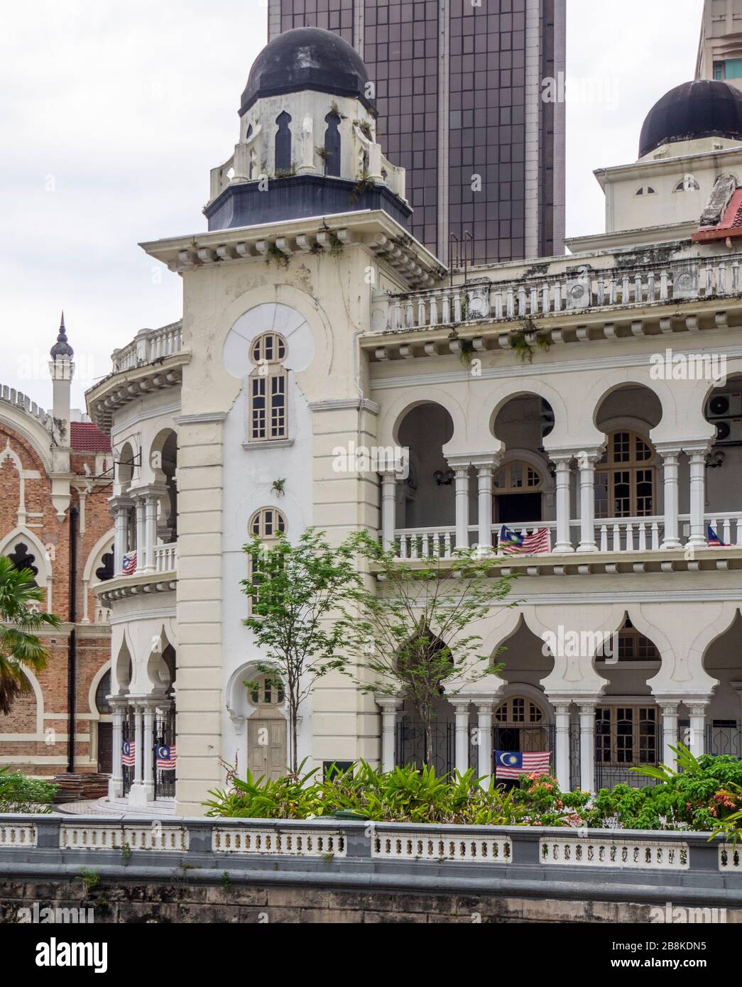 Old High Court Building jetzt als lokale Regierungsbüros Kolonialarchitektur mit Mogul-Funktionen in Kuala Lumpur Malaysia verwendet. Stockfoto