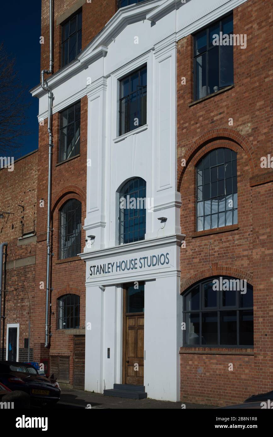 Renovierung der Stanley House Studios, Stanley Gardens, Acton, London, W3 Stockfoto