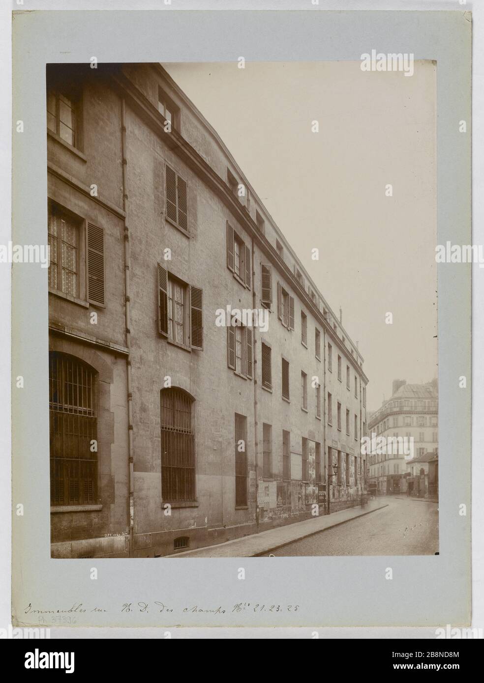 GEBÄUDE, 21-23-25 ​​NOTRE-DAME-des-CHAMPS, 6. BEZIRK, PARIS Immeuble, 21-23-25 Rue Notre-Dame-des-Champs, Paris (VIème arr.). 1903 (Janvier). Union Photographique Française. Paris, musée Carnavalet. Stockfoto