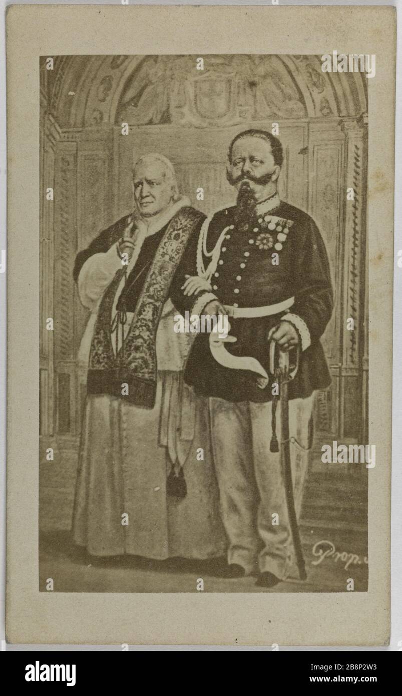 Porträt von Papst Pius IX. Und dem König von Italien Victor Emmanuel II. Porträt du Pape Pie IX et du roi d'Italie Victor Emmanuel II Carte de visite (recto). Photographie d'Anonyme. Tirage sur Papier Albuminé, 1860-1890. Paris, musée Carnavalet. Stockfoto