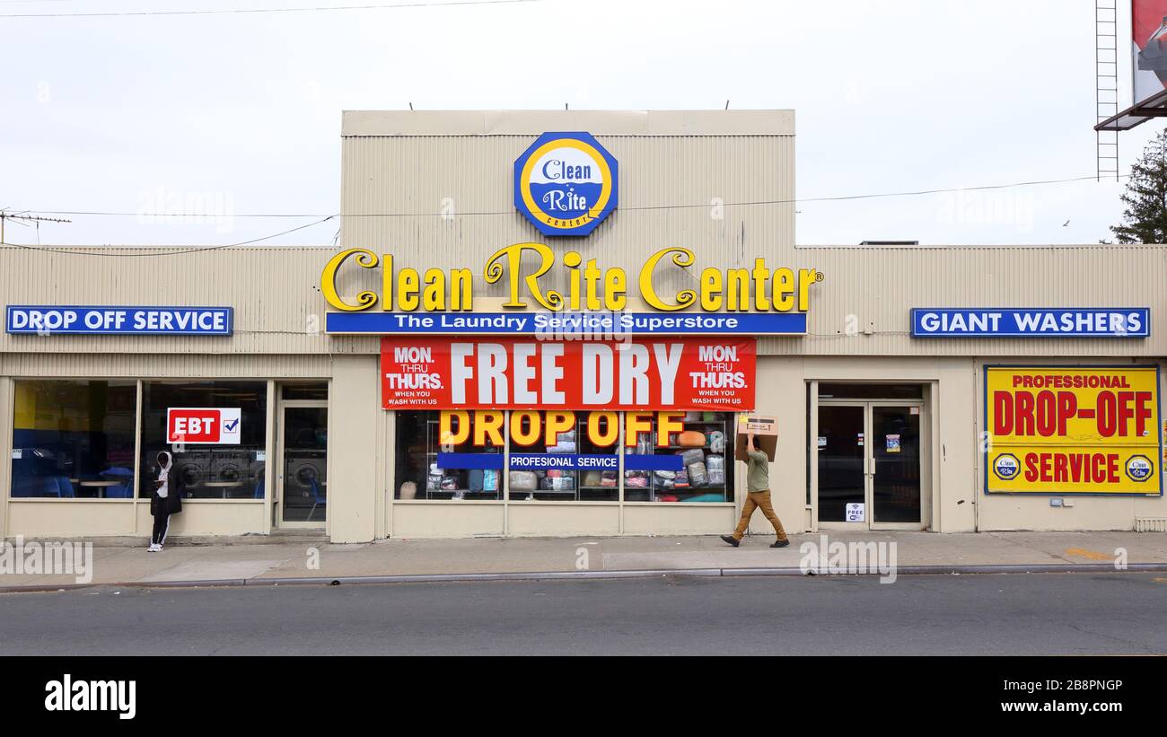 Clean Rite Center, 1287 Castleton Ave, Staten Island, New York. NYC Schaufenster Foto von einem Laudromat und Wäschereizentrum in Port Richmond. Stockfoto