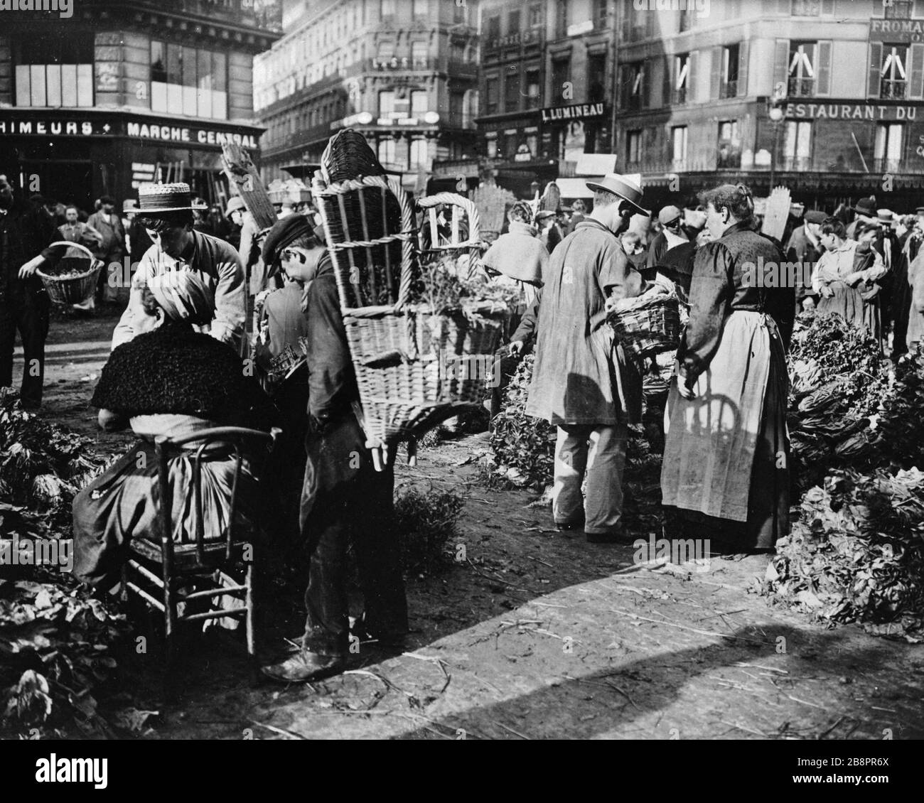 HALLS Les Halles. Photographie de Paul Géniaux (1873-1914). Paris, musée Carnavalet. Stockfoto