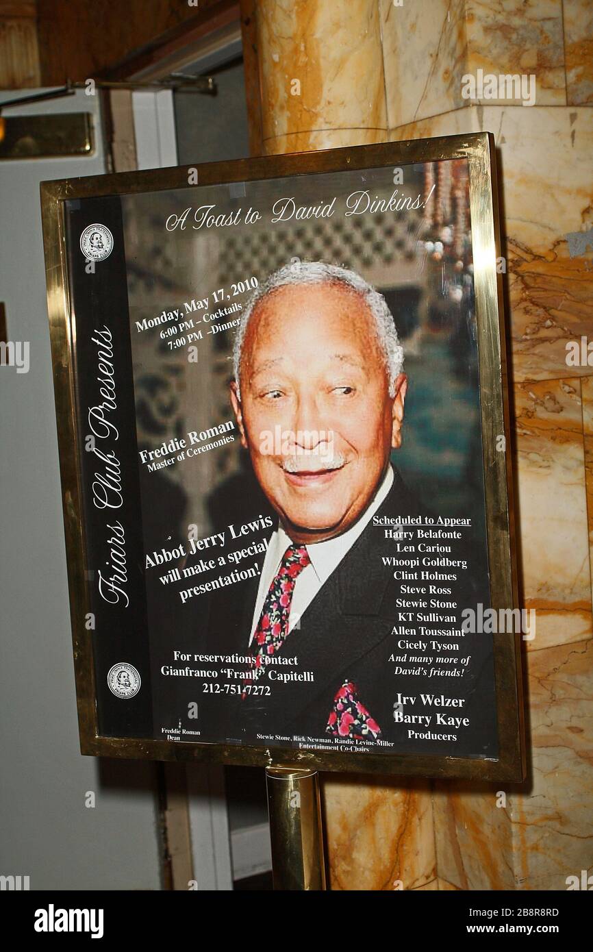 New York, NY, USA. Mai 2010. Atmosphäre bei der Ehrung von Bürgermeister David Dinkins im New York Friars Club. Kredit: Steve Mack/Alamy Stockfoto