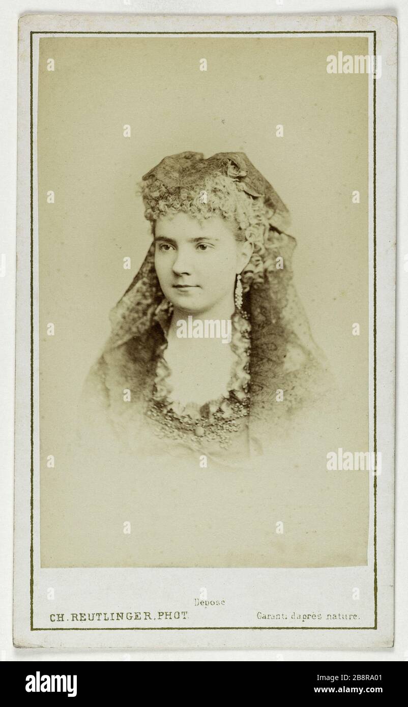 Portrait Gouvion White (Schauspielerin) Portrait de Gouvion Blanche, actrice. Carte de visite (recto). Photographie de Charles Reutlinger. Tirage sur Papier Albuminé. 1860-1890. Paris, musée Carnavalet. Stockfoto
