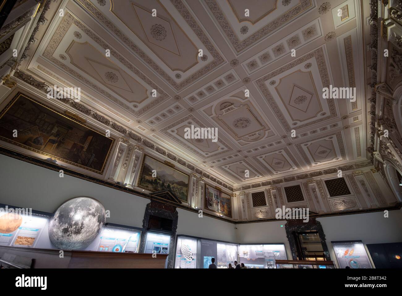 Wien, Österreich - Innere des Naturhistorischen Museums (Naturhistorisches Museum). Das Größte Und Älteste Museum In Wien Stockfoto