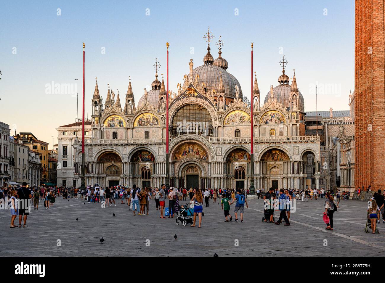 Die St Marks Kathedrale von der Piazza San Marco Stockfoto