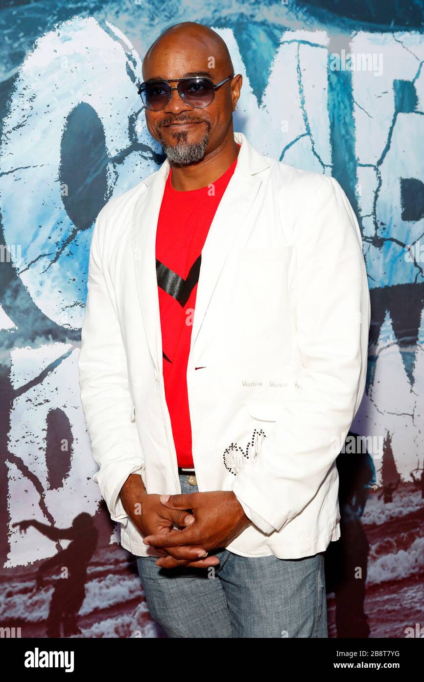 August 2019, North Hollywood, CA, USA: LOS ANGELES - 12. August: Shelton Jolivette bei der Premiere "Zombie Tidal Wave" im Garland Hotel am 12. August 2019 in North Hollywood, CA (Credit Image: © Kay Blake/ZUMA Wire) Stockfoto