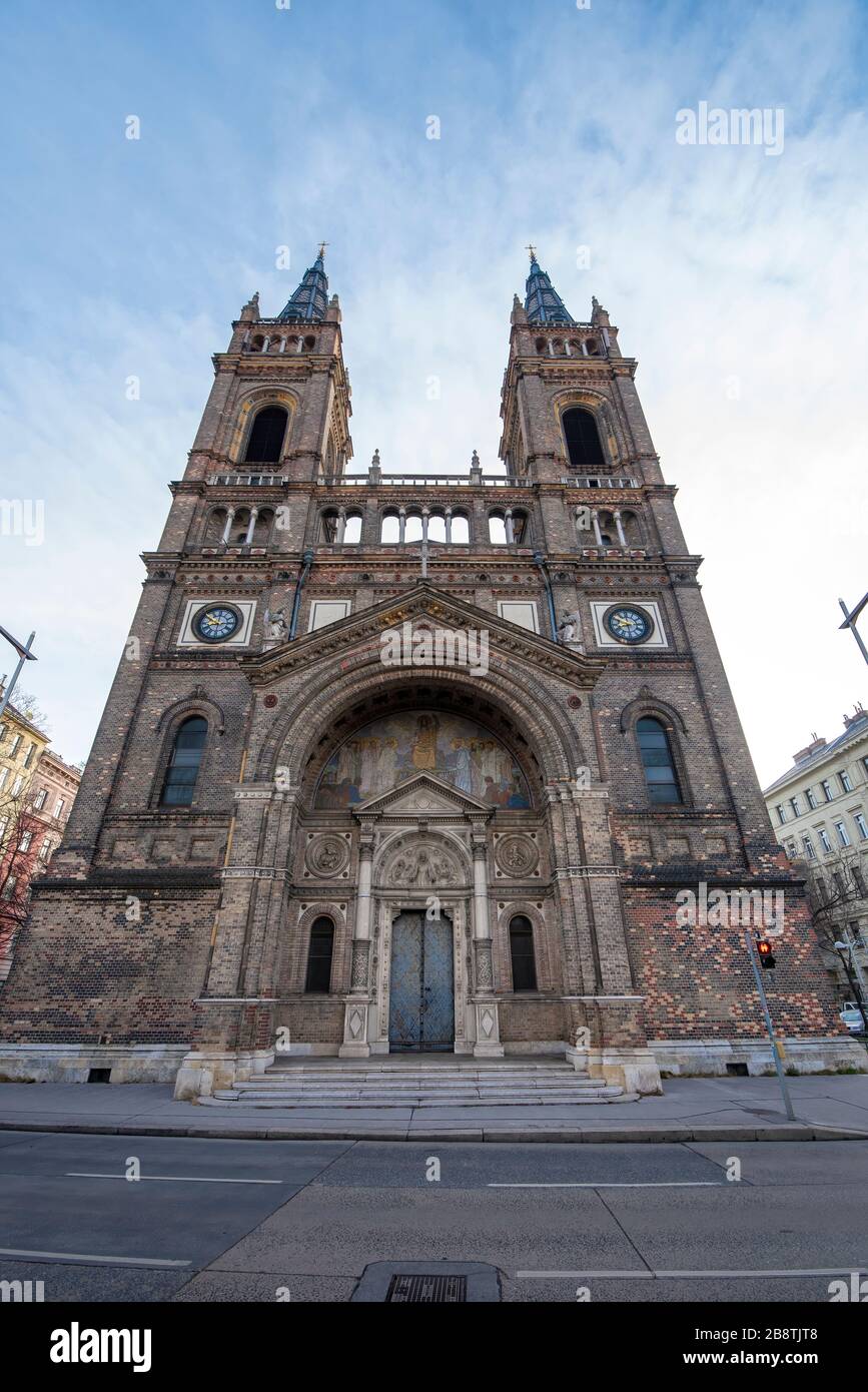 Wien, Österreich - katholische Kirche Breitenfeld (St. Franziskus Seraphicus) in Wien. Römische Katholische Kirche. Pfarrkirche Franz von Assisi Stockfoto