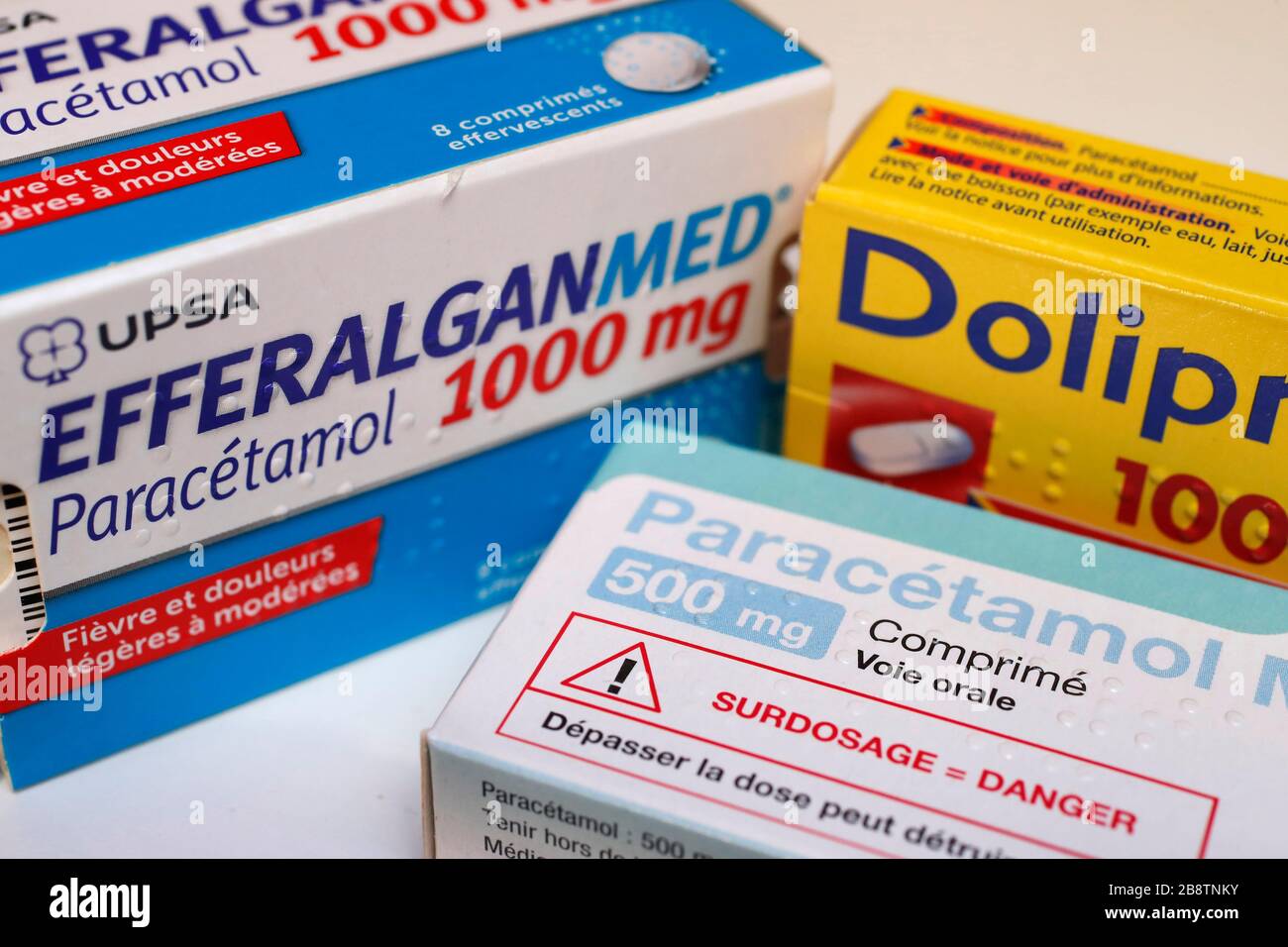 Paracetamol riet, die Symptome von Coronavirius (COVID-19) zu behandeln. Frankreich. Stockfoto