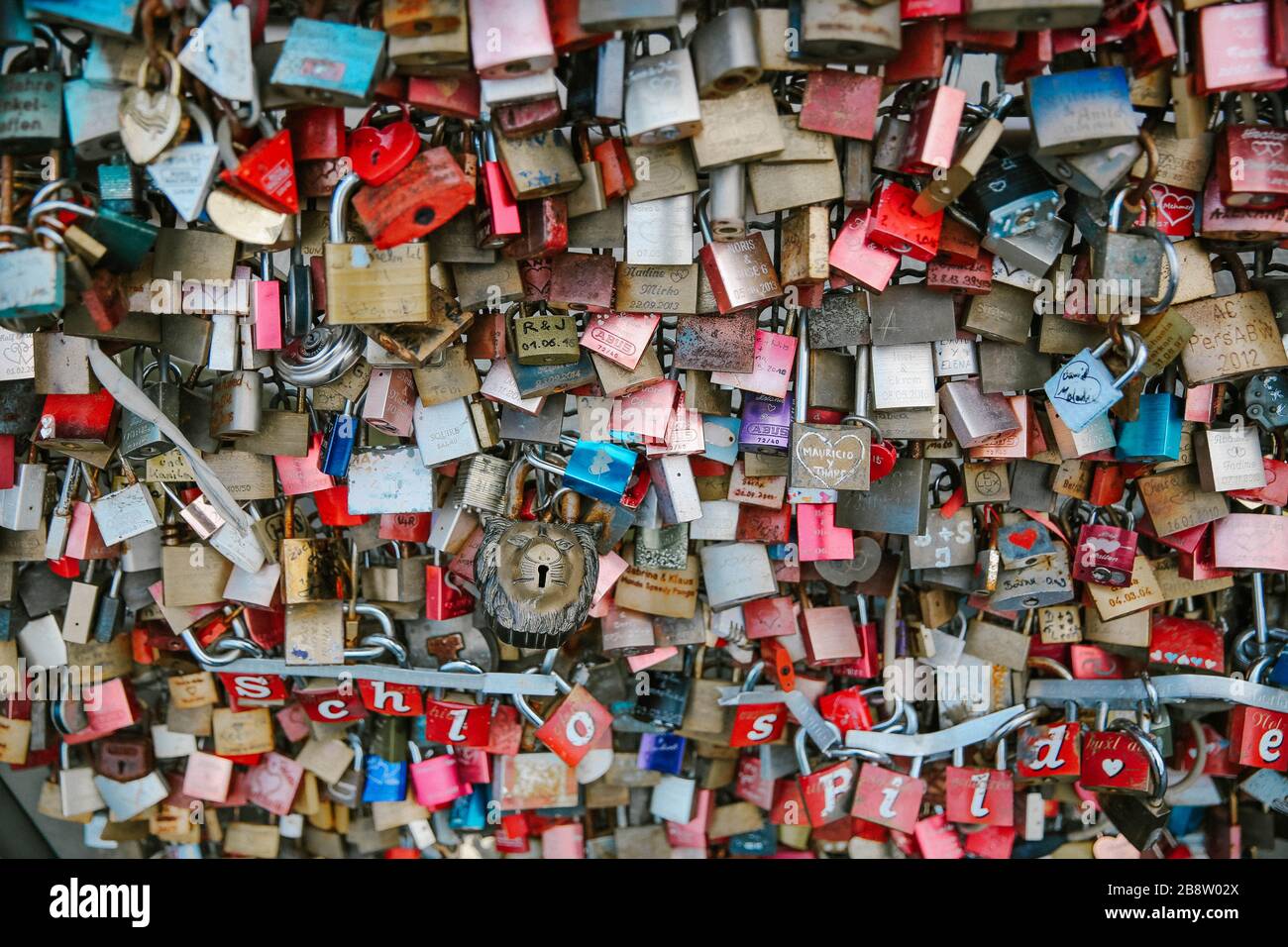 Liebesschlösser An Der Rheinbrücke, Köln Stockfoto
