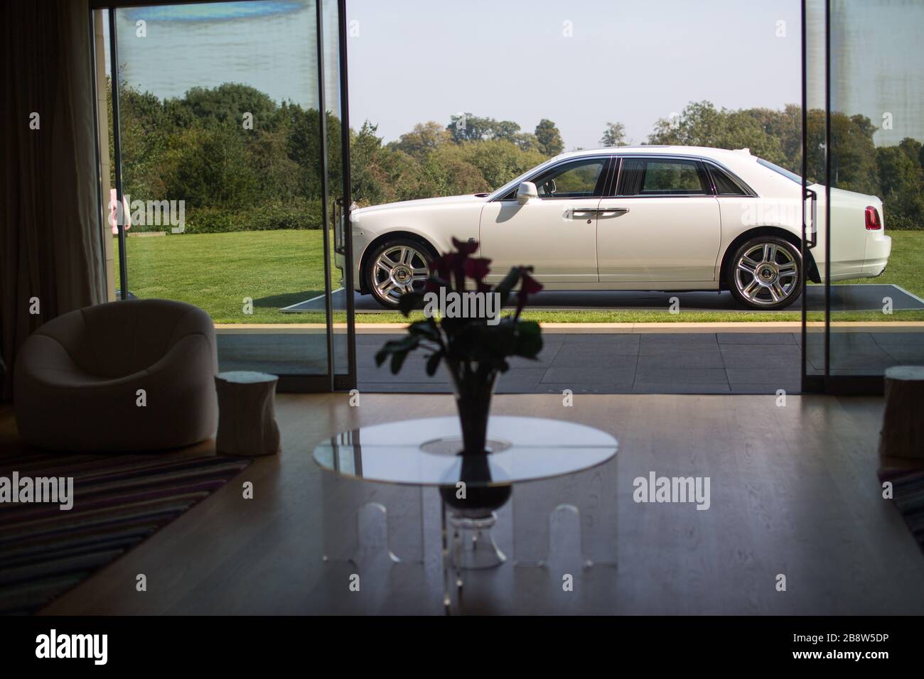 A Rolls Royce Ghost Series 2 aus dem Jahr 2014. Stockfoto