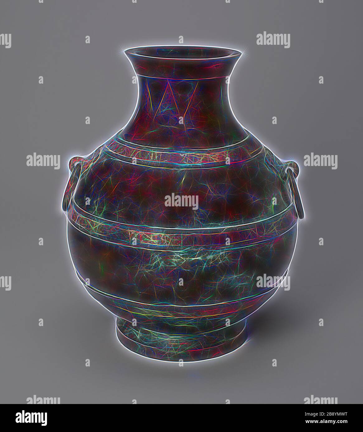 Weinkrug (Hu), Östliche Zhou-Dynastie, kriegerische Zeit oder westliche Han-Dynastie, 3./2. Jahrhundert v. Chr., China, Bronze, H. 32,4 cm (12 3/4 Zoll) Diam. 25,5cm, neu von Gibon, Design von warmem, fröhlichem Glanz von Helligkeit und Lichtstrahlen. Klassische Kunst mit moderner Note neu erfunden. Fotografie, inspiriert vom Futurismus, die dynamische Energie moderner Technologie, Bewegung, Geschwindigkeit und Kultur revolutionieren. Stockfoto