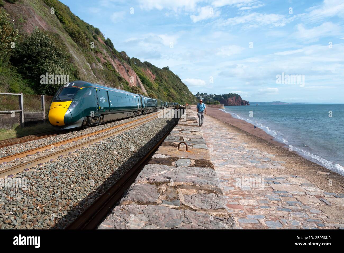 Great Western Railway Class 802 AT300 zweimodiger Mehrfachzug in Teignmouth, Devon, England Stockfoto