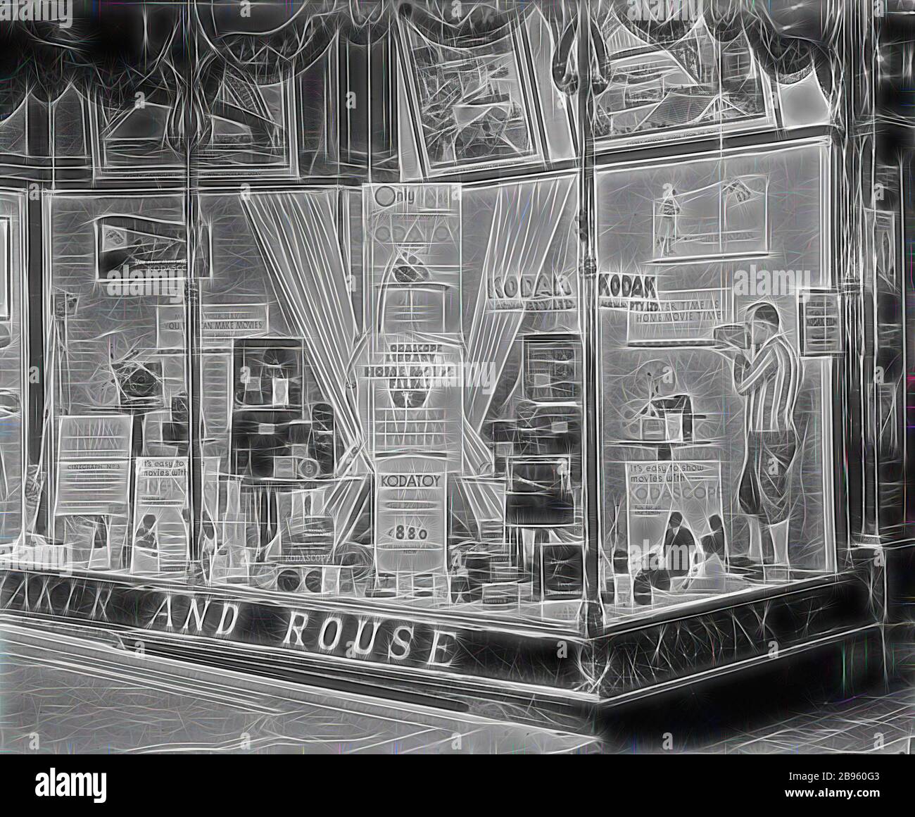 Glasnegativ, Schaufensterglas, Kodak Projektoren, George St, Sydney, um 1932, Schwarz-Weiß-Platte Glasnegativ des Schaufensterglases in Sydneys Kodak Filiale in 379-381 George Street, um 1932. Neben einer kleinen Ausstellung von Fotografien zur Eröffnung der Sydney Harbour Bridge gibt es eine Promotion für Kodak Projektoren, insbesondere für Kodatoy und Kodascope. Das zentrale Display fördert die Kodascope Bibliothek von Heimkino-Verleih und der Kodatoy Heimkino-Projektor., neu gestaltet von Gibon, Design von warmen fröhlich glühen der Helligkeit und Lichtstrahlen Ausstrahlung. Klassische Kunst neu erfunden mit Stockfoto