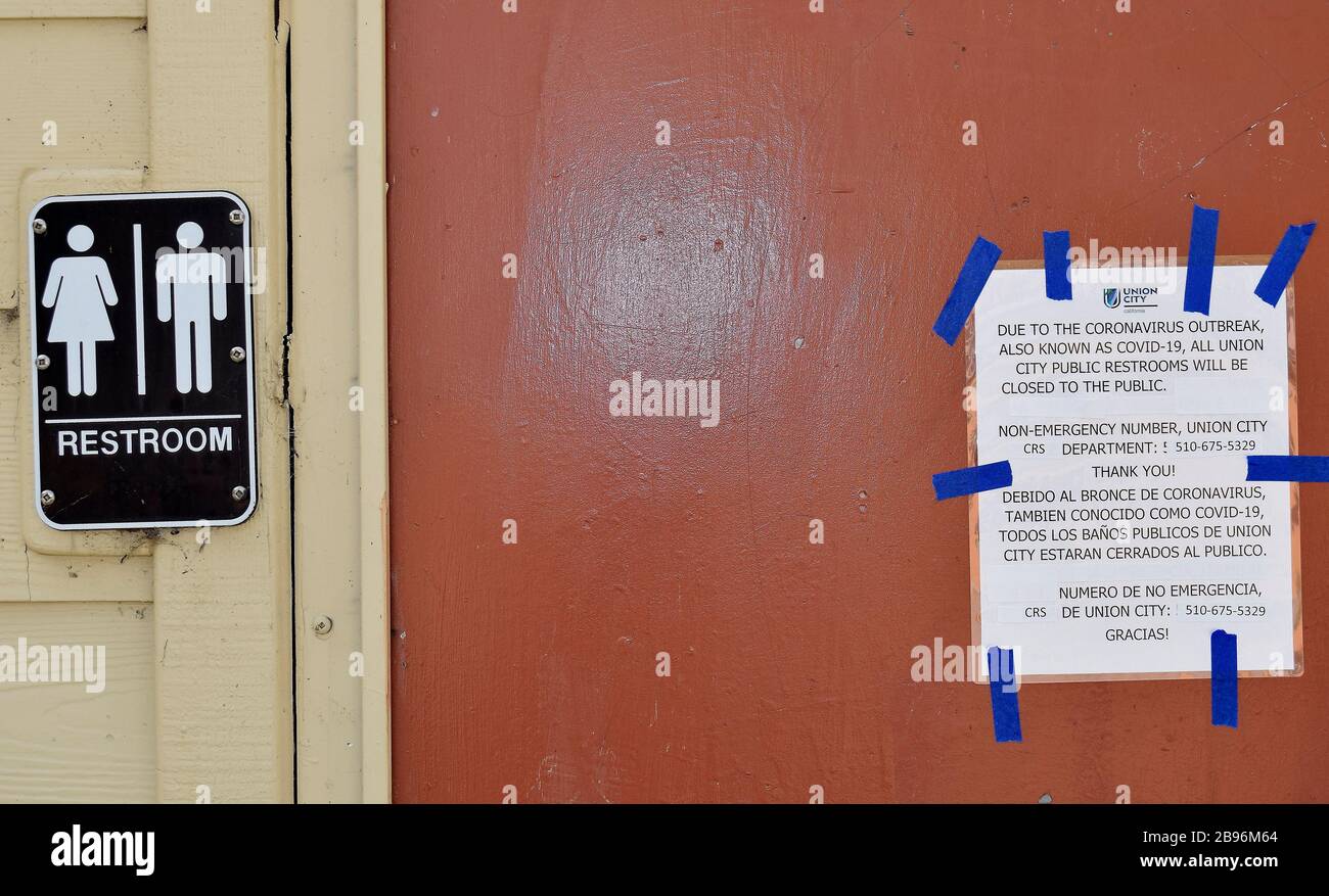 Öffentliche Badezimmer schließen aufgrund von Coronavirus in Cann Park, Union City, Kalifornien Stockfoto
