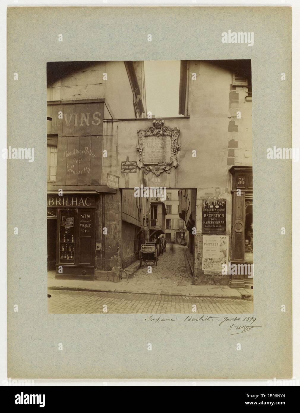 TOTE BARBETTE, 38 BARBETTE STRASSE, 3RD-VIERTEL, PARIS Impasse Barbette, 38 rue Barbette, Paris (IIIème arr.), Juillet 1899. Photographie d'Eugène Atget (1857-1927). Paris, musée Carnavalet. Stockfoto