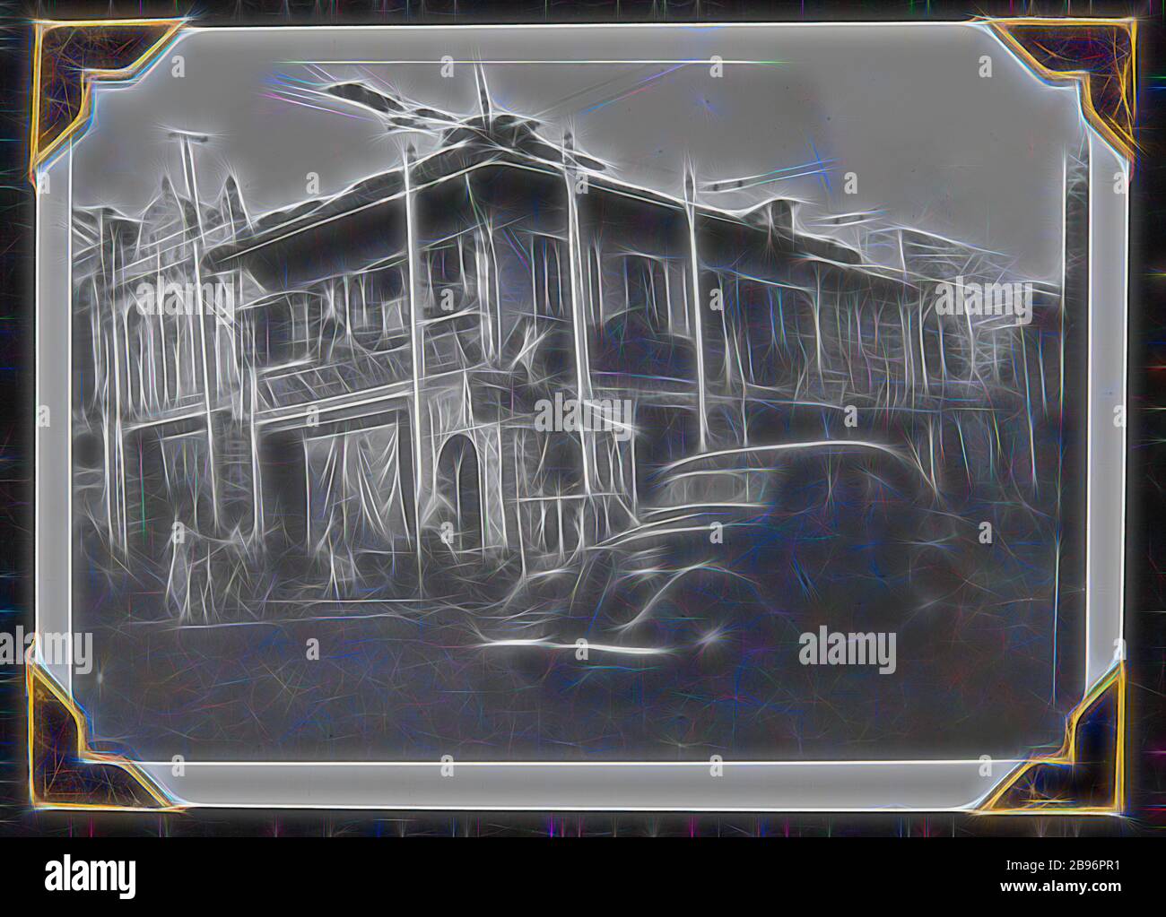 Foto: "Corner North Bridge Rd & High St", Singapur, 1941, Schwarzweißfoto der Ecke North Bridge Road und High Street, Singapur. Eines von 116 Fotos in einem Fotoalbum, das von Pilot Officer Colin Keon-Cohen gehalten wurde. Das sind sehr gute Lebensbilder in Singapur mit 205 Sqn RAF, damals 77 Sqn RAAF, Ära des zweiten Weltkriegs., von Gibon neu vorgestellt, Design von warmem, fröhlichem Leuchten von Helligkeit und Lichtstrahlen. Klassische Kunst mit moderner Note neu erfunden. Fotografie, inspiriert von Futurismus, die dynamische Energie moderner Technologie, Bewegung, Geschwindigkeit und revolutionieren Cul Stockfoto