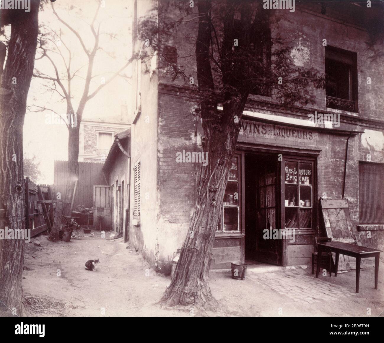 TÜR IVRY Porte d'Ivry, Boulevard Masséna. Paris (XIIIème), Vers 1907-1908. Photographie d'Eugène Atget (1857-1927). Paris, musée Carnavalet. Stockfoto