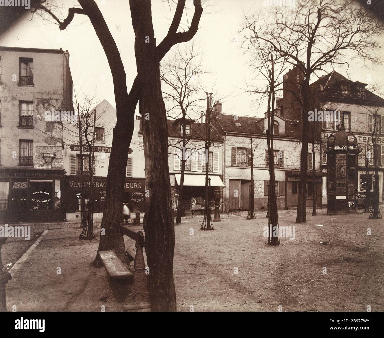 PLACE DU TERTRE, MONTMARTRE, 18. BEZIRK, PARIS Place du Tertre, Montmartre. Paris (XVIIIème arr.), mars 1922. Photographie d''Eugène Atget (1857-1927). Paris, musée Carnavalet. Stockfoto