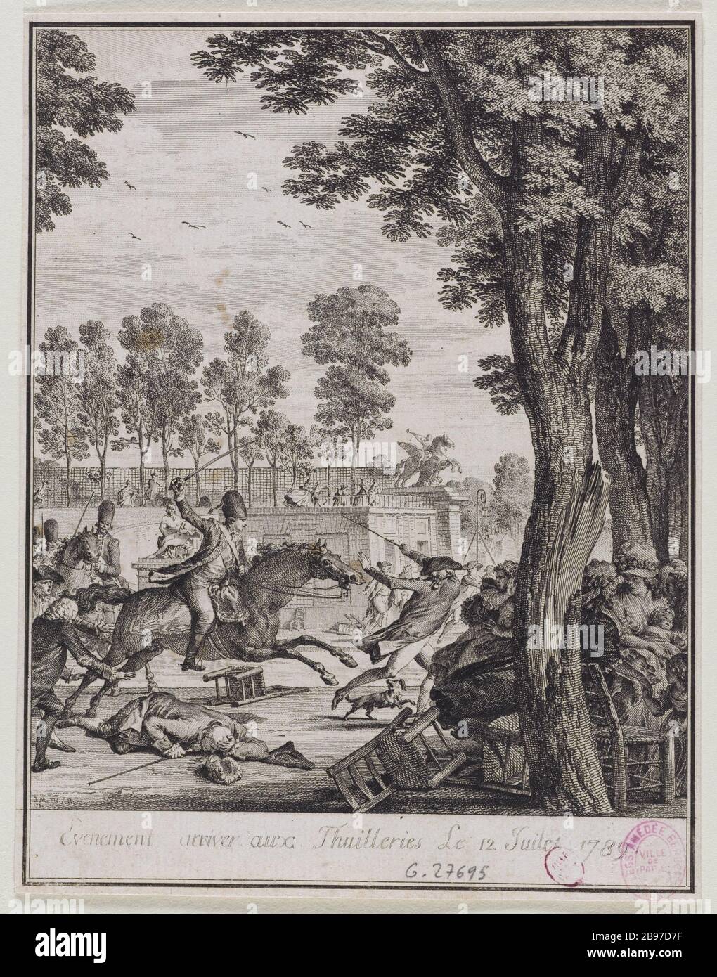 VERANSTALTUNG IN TUILERIES 12. JULI 1789 PLATZ LOUIS XV LAMBRESC PRINZ AN DER SPITZE DES ROYAL REGIMENT DEUTSCH ENTSTEHT IM GARTEN DER FLIESEN JEAN-MICHEL MOREAU, DIT MOREAU LE JEUNE (1741-1814). "Evénement arrivé aux Tuilleries le 12 juillet 1789, Place Louis XV, le Prince Lambescc à la tête du Régiment Royal Allemand, chirgit au jardin des Tuileries". Eau-forte, 1789. Paris, musée Carnavalet. Stockfoto