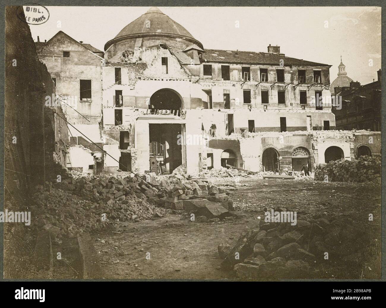 Ursulinenkonvent während seines Abbruchs, 22. Januar 1908, 14. Pariser Bezirk. Coulvent des Ursulines Pendant sa démolition. Paris (XIVème arr.), 22 Janvier 1908. Tirage gélatino-argentique développé, 1908. Paris, musée Carnavalet. Stockfoto