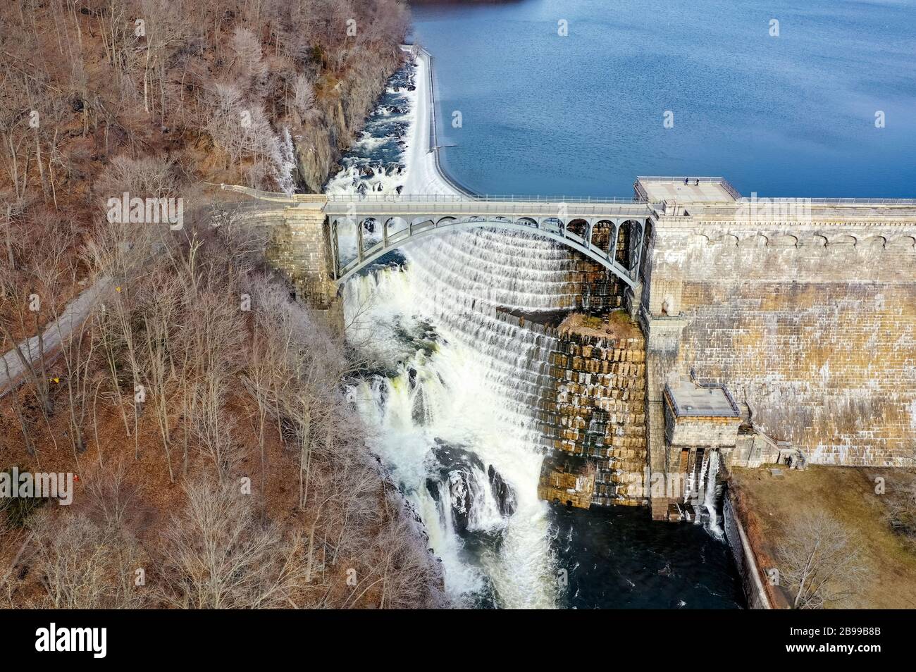 Croton Gorge Park am Fuß des New Croton Dam in Westchester, New York Stockfoto