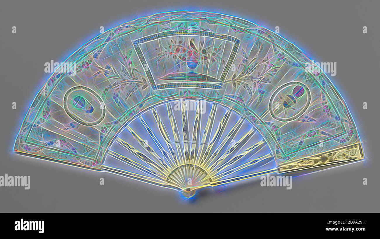 Folding fan, Seide Blatt mit Gouache gemalt und mit Stroh, Federn und Mutter eingerichtet - von - Perlen und zugeschnittener Flitter, aus Metall: zentrale Kartusche mit einem Vogel auf einer Blumenvase und zwei kleinere Ovale mit Ballon Flüge von bzw. die Brüder Montgolfier und Jean-Pierre Blanchard, geschnitzt auf einem Rahmen à-jour und mit Silber Knochen, Federn und Perlmutt- und Metallplättchen: zentrale Kartusche mit einem Vogel auf einer Blumenvase und zwei kleinere Ovale mit Ballon Flüge von bzw. die Brüder Montgolfier und Jean-Pierre Blanchard' (eventail) au Ballon', geschnitzt auf einem Rahmen à-jour und mit Silber mit Intarsien Stockfoto