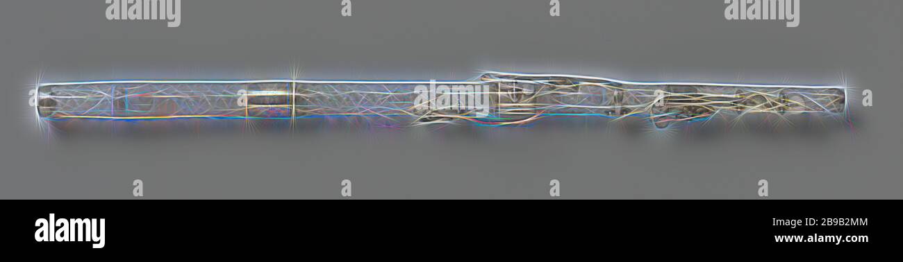 Flöte, Flöte, die aus vier zylindrische Stücke von Kristall, mit geschliffenen Diamanten Formen, in denen Ovale. Silber Anschlüsse, Enden und Ventile. Die Inschrift auf dem Mundstück ist mit der Inschrift eingraviert: Donnée par S. M. le Roi de Hollande,/en Sohn Paleis à Utrecht/à M. S. Drouet Pre-Flöte de la Musique de sa Majestätsbeleidigung. Gekennzeichnet, auf Silber Komponenten: (ax: Kleine besteck 1807 - 1815) Andere Marken unklar. Unterzeichnet, am Mundstück: C. Laurent. Am Mundstück vom: 1807, Louis Napoleon Bonaparte, Louis Drouet, Claude Laurent, Paris, 1807, Glas, silber (Metall), Leder, Gravieren, l 684 mm × Stockfoto